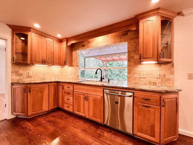 Building Photo - Charming 4 Bedroom Browns Valley Napa Home