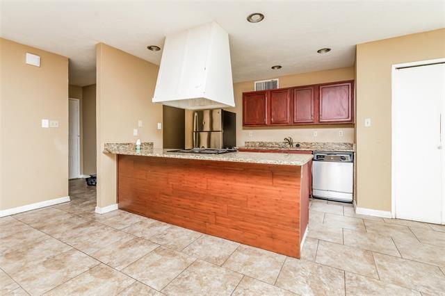 Building Photo - 6932 Sandstone Ct