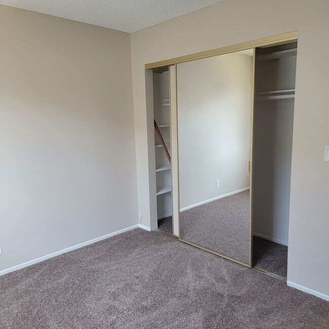 Building Photo - 1180 Portola Rd