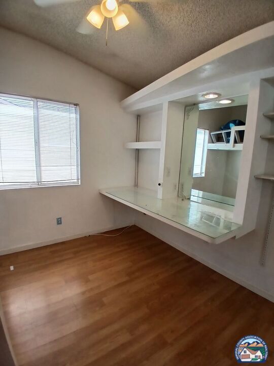 Building Photo - 257 Driftwood Dr
