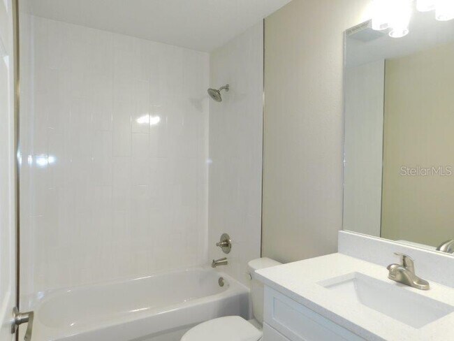 Building Photo - 14068 SE 47th Ave