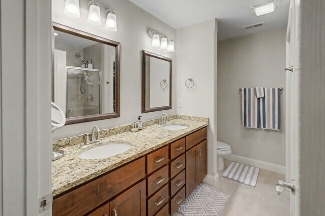 Building Photo - Spacious 4-Bedroom, 3.5-Bathroom Townhome & 2-Car Garage-West Champaign