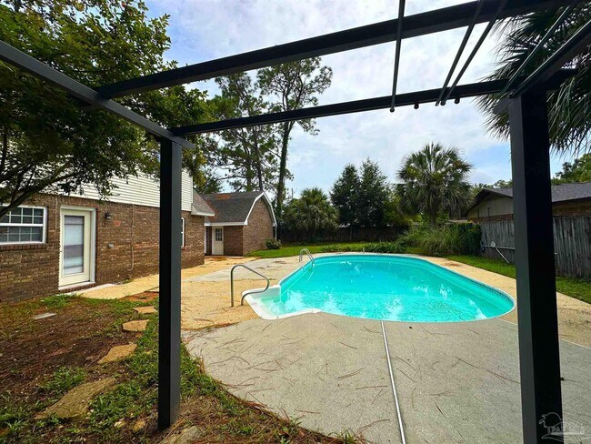 Building Photo - 5701 Limestone Rd