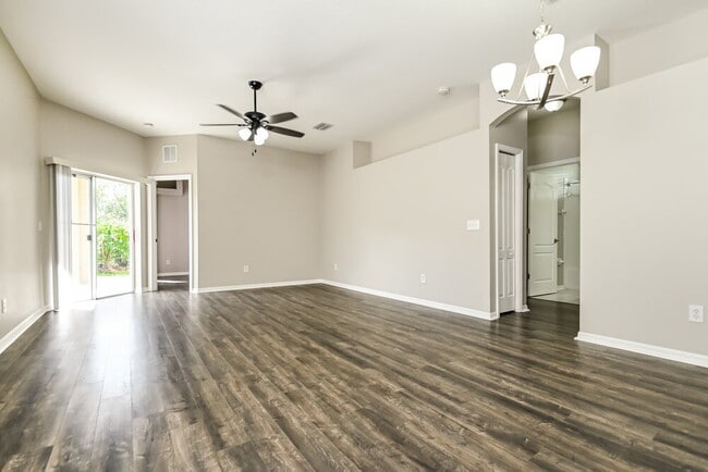 Building Photo - 6154 Kiteridge Dr