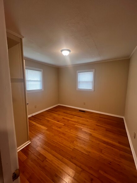 Building Photo - 3607 Sink Valley Rd