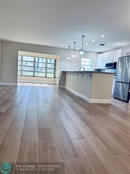 Building Photo - 14676 Canalview Dr