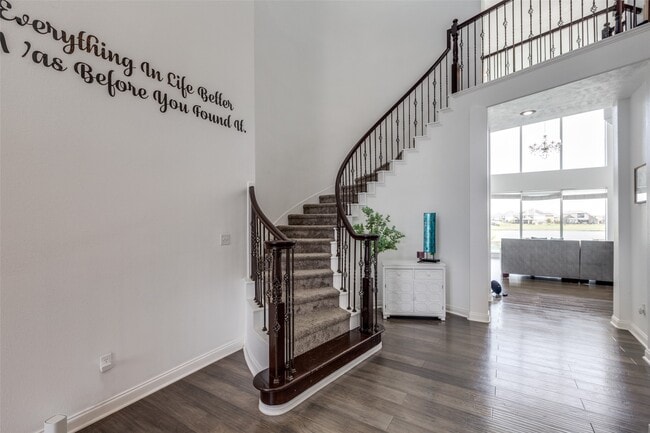 Building Photo - 8 Cypress Point Ct