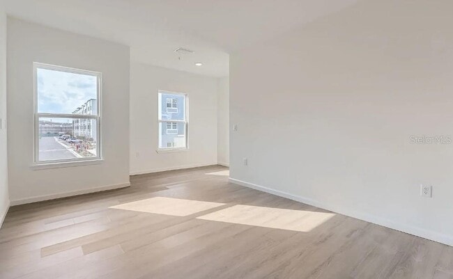 Building Photo - 1213 Southstation Pl