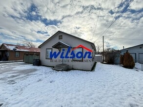 Building Photo - Quiet 2-Bedroom Home Along Hwy 12 – Large Yard