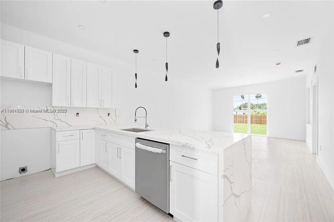 Building Photo - 10745 SW 217th St