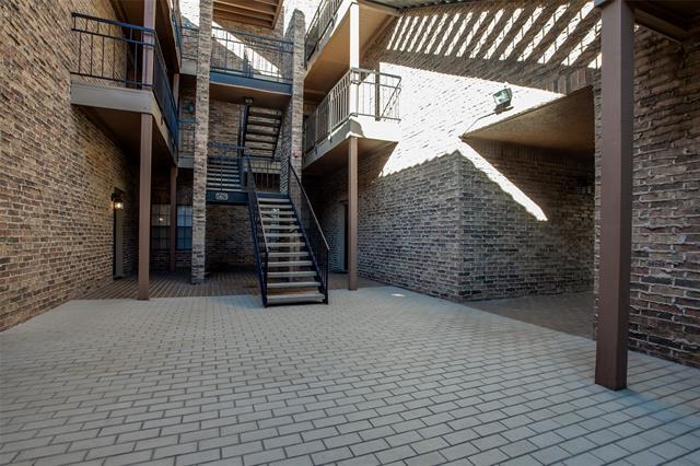 Building Photo - 3405 Binkley Ave