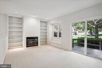Building Photo - 3202 Eaton Ct