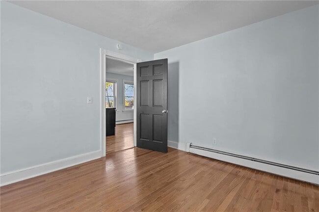 Building Photo - 60 Morris Ave