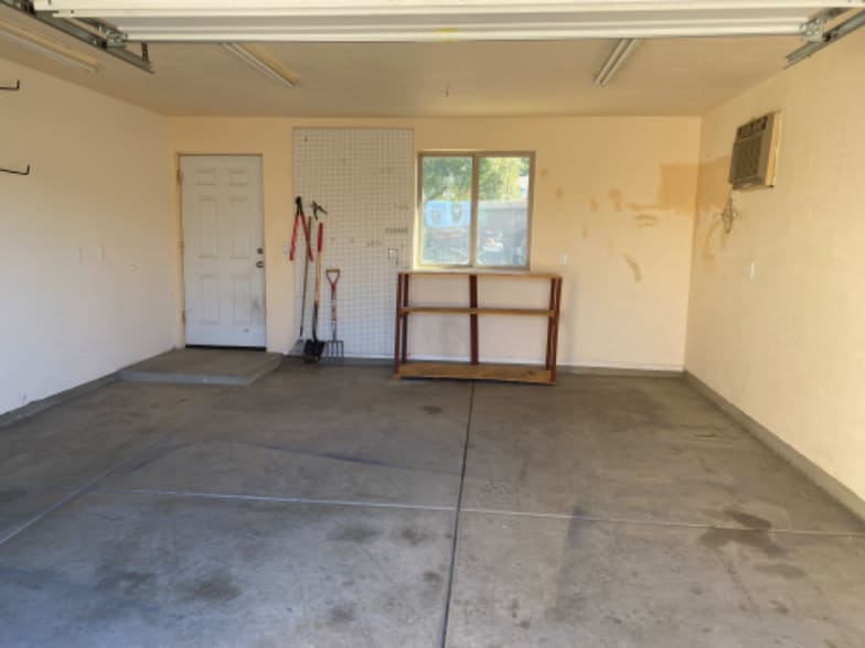 Building Photo - 7940 E Constant Pl