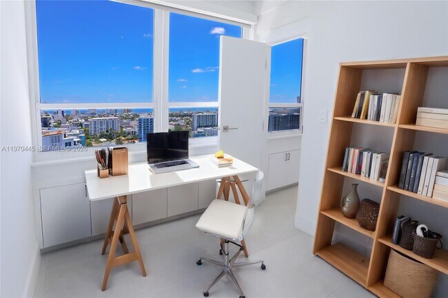 Building Photo - 11 Island Ave