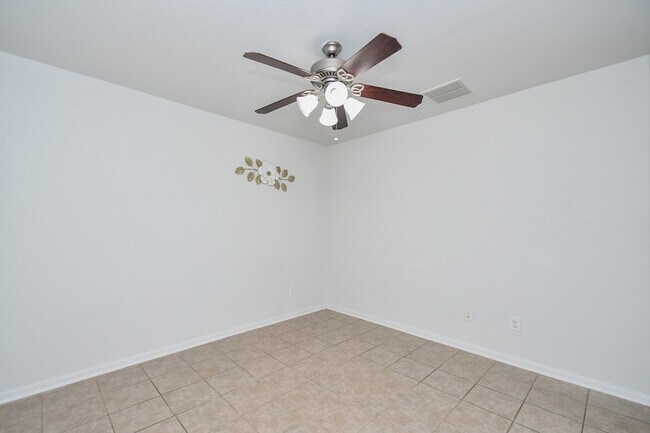 Building Photo - 18302 Mable Pond Ln
