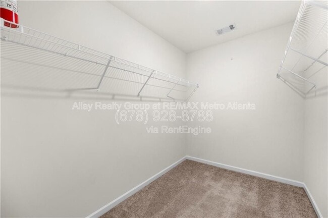 Building Photo - 6448 Mountain Home Way