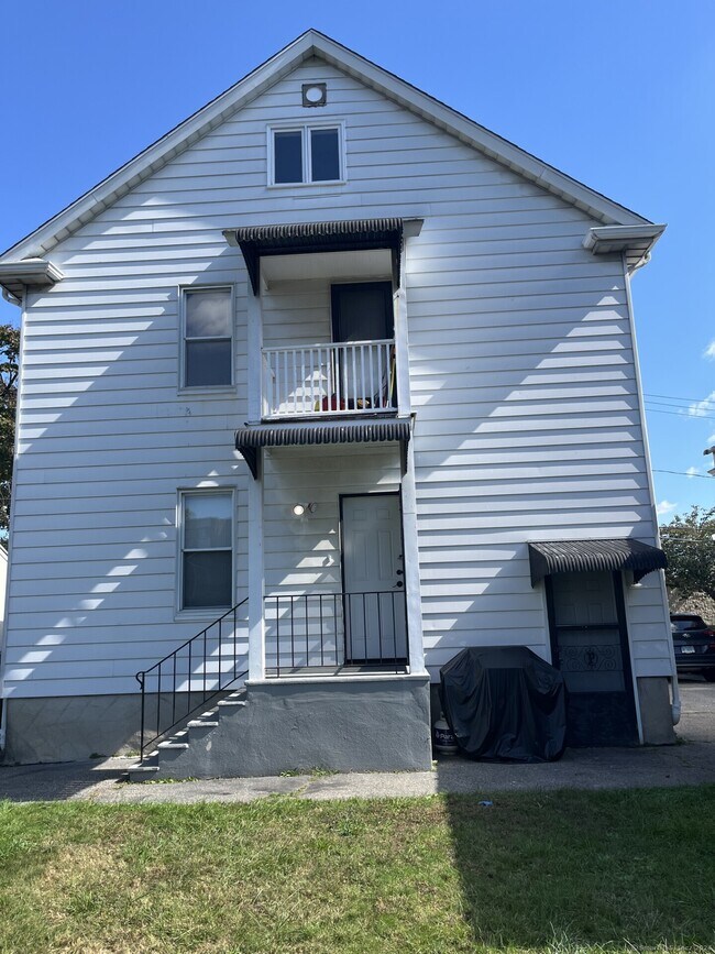 Building Photo - 45 Randolph St