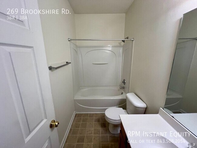 Building Photo - 269 Brookshire Rd
