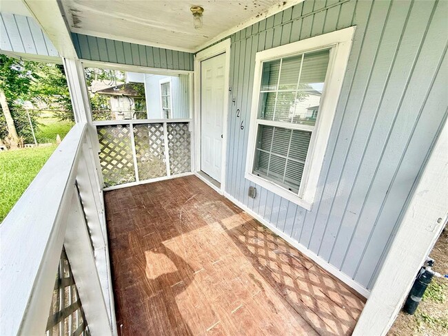 Building Photo - 4426 Phlox St