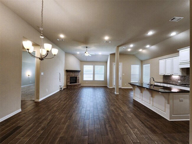 Building Photo - 23202 Brookdale Bay Ln
