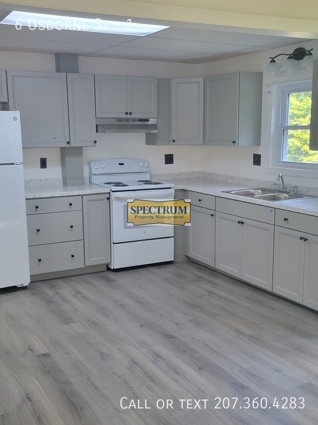 Building Photo - 6 Osborne St