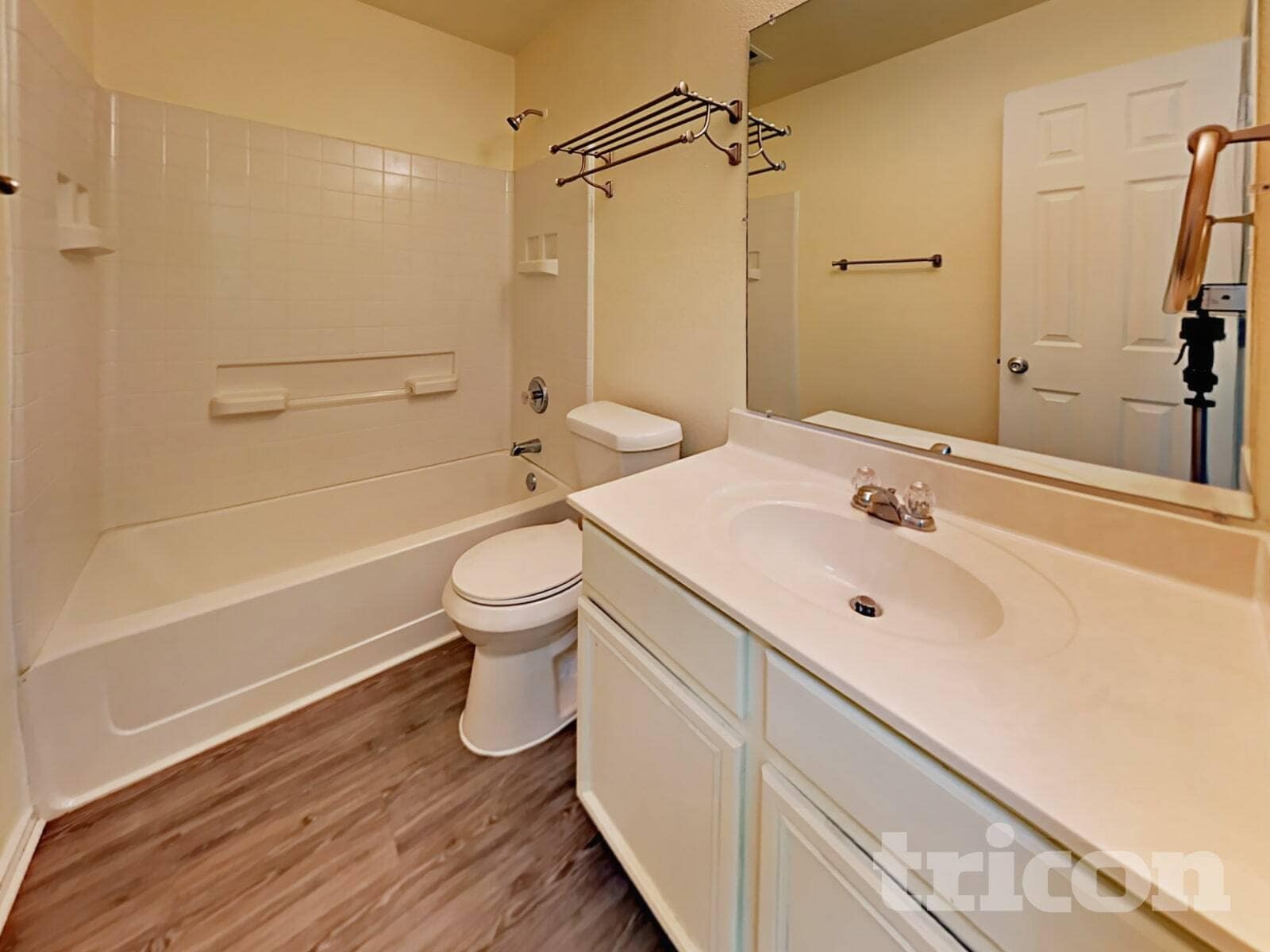 Building Photo - 5002 Braden Gate