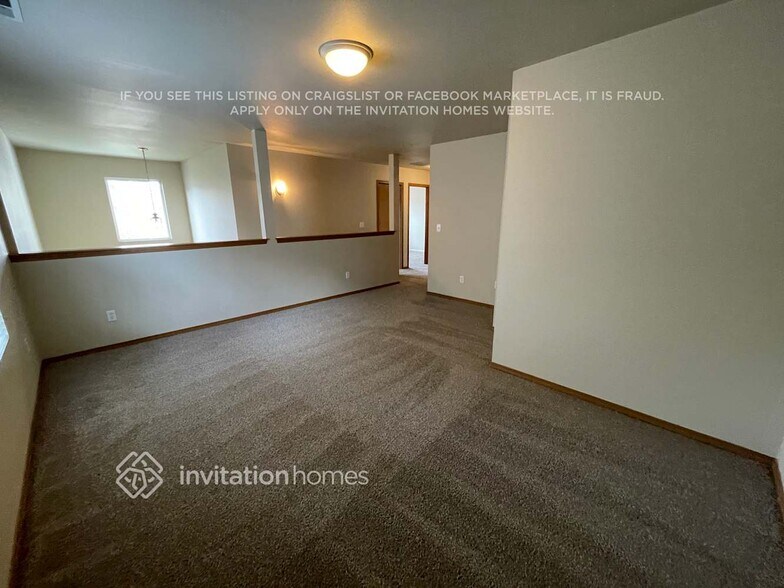 Building Photo - 13015 120th Ave E