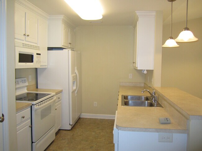 Building Photo - 1307 S Taylor St