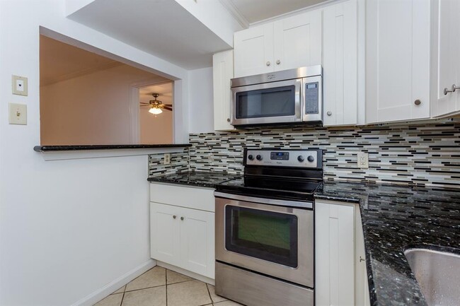 Building Photo - 3401 Timmons Ln