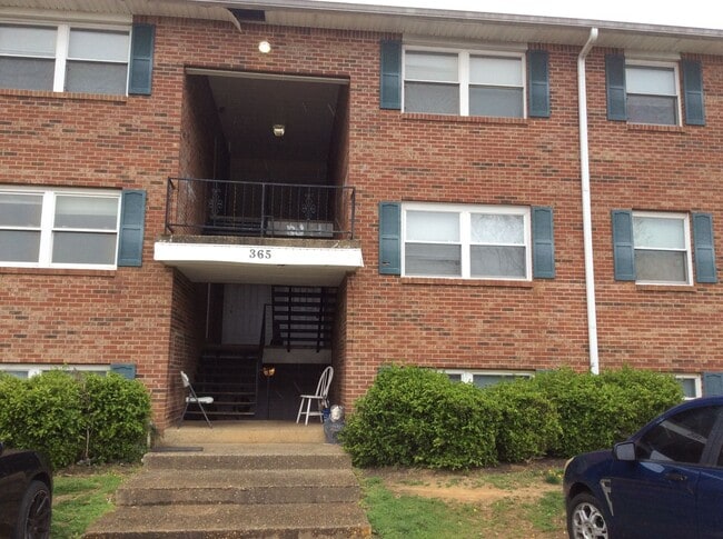 Primary Photo - 365 Elmwood Dr
