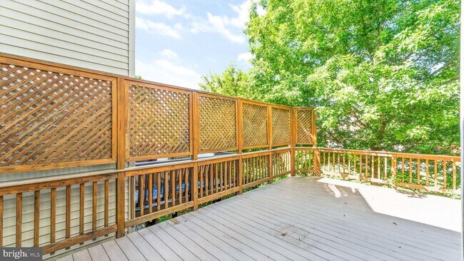 Building Photo - 219 Grassy Ridge Terrace