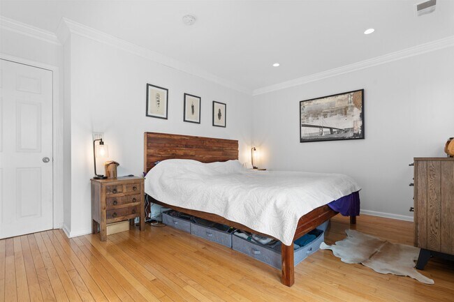 Building Photo - 47 Grieco Dr