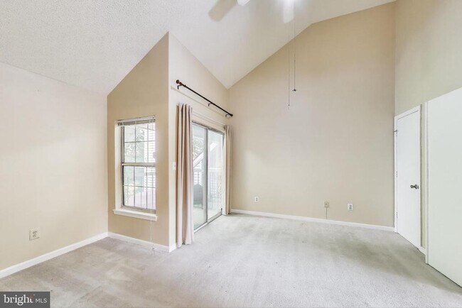 Building Photo - 918 Westhaven Dr