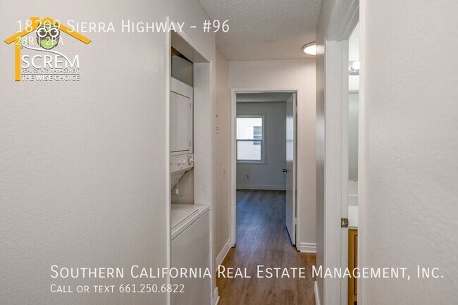 Building Photo - 18209 Sierra Hwy