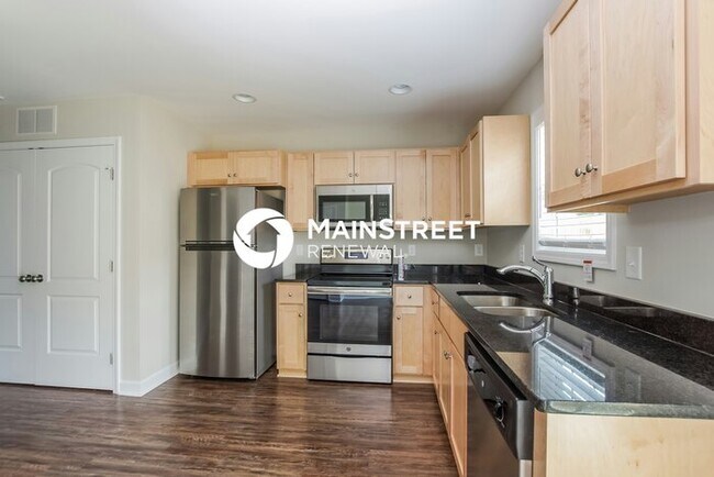 Building Photo - 3 Bedroom Pet-Friendly Home in Kannapolis, NC with Main Street Renewal