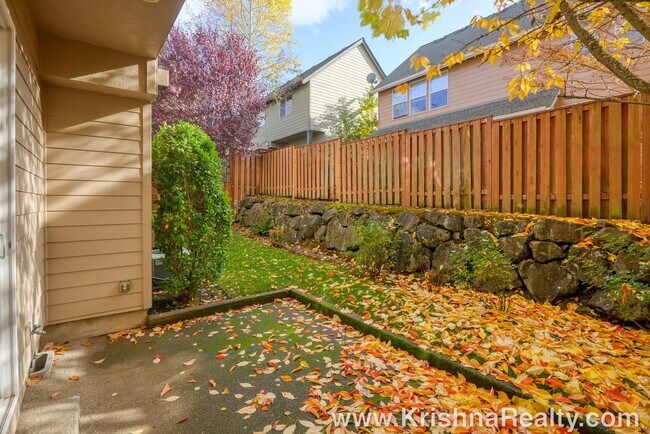 Building Photo - 12834 NW Alsace Ln