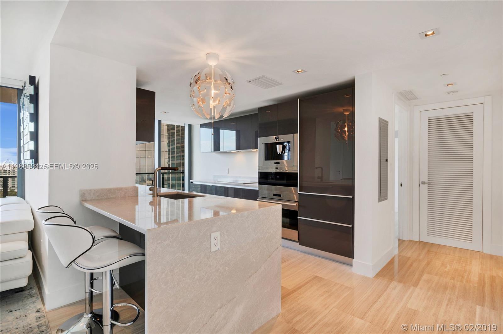 Building Photo - 1451 Brickell Ave