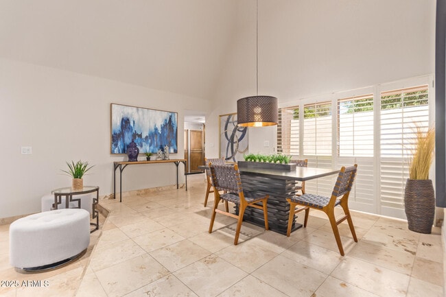 Building Photo - 5443 N 25th St