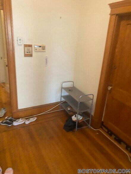 Building Photo - 1426 Commonwealth Ave