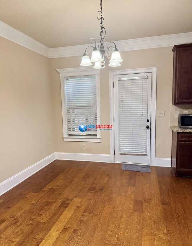 Building Photo - Brick front 4-bedroom house in Lawrenceville