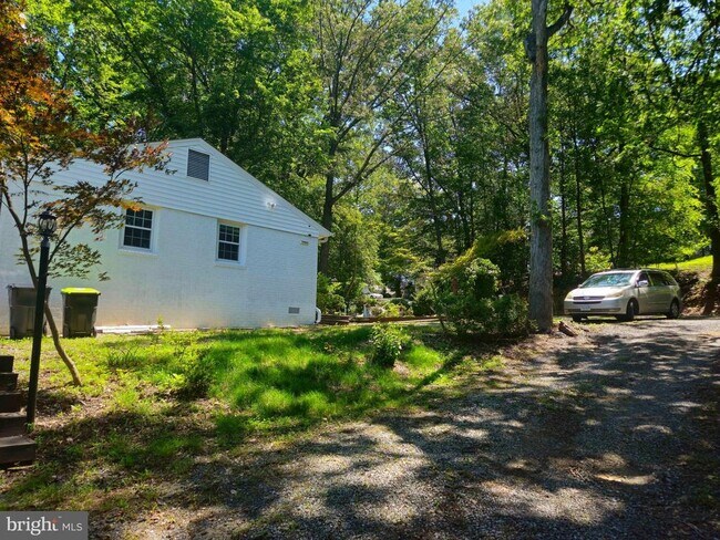 Building Photo - 159 Olde Concord Rd