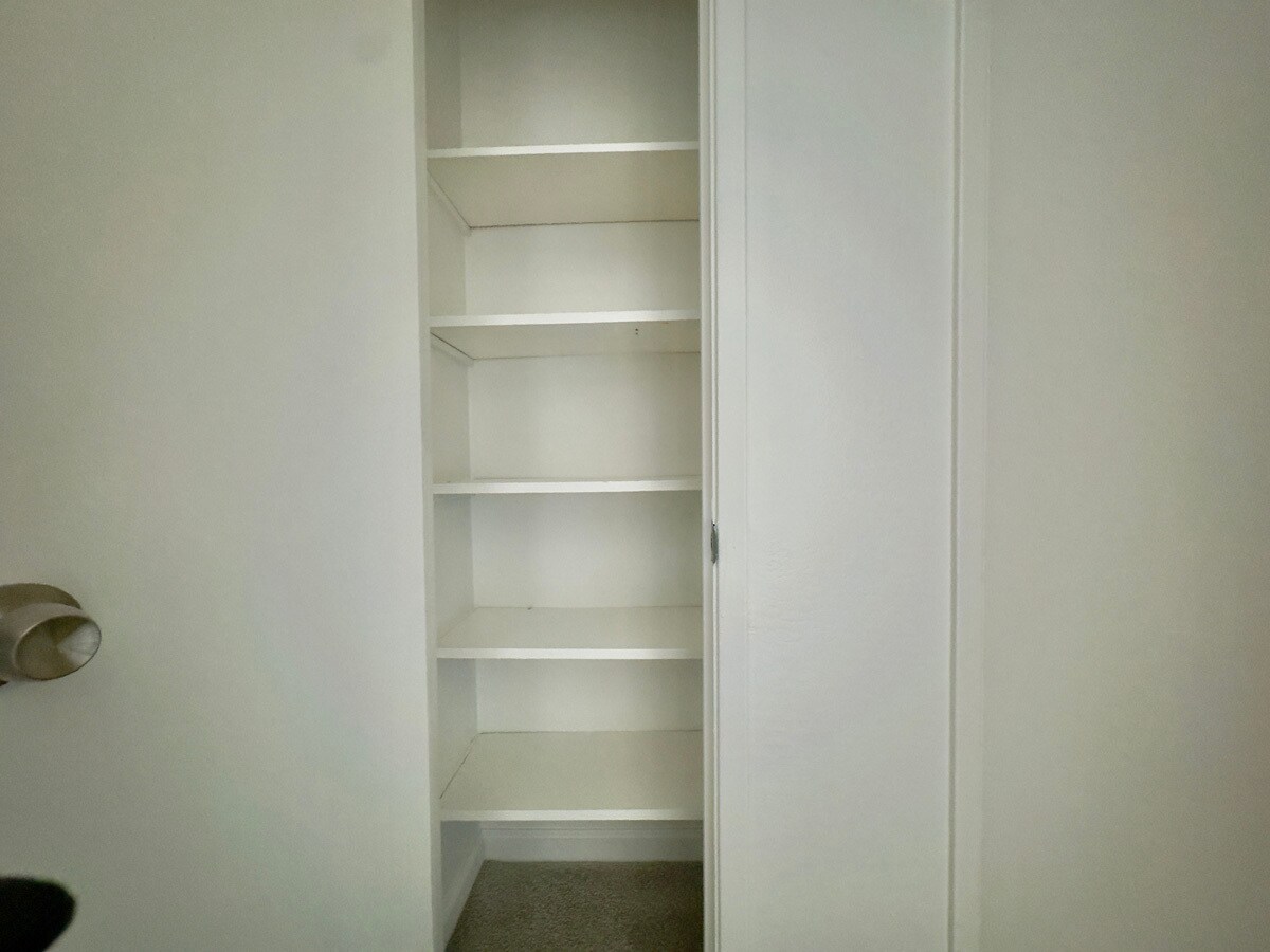 Building Photo - 6501 Raymond St