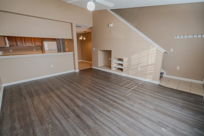 Building Photo - 4434 Gearhart Rd