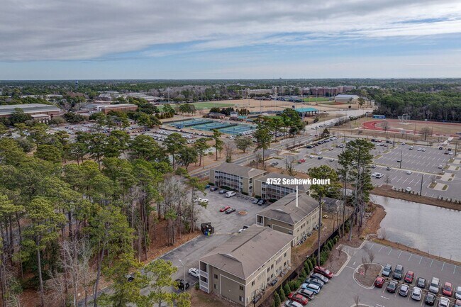 Building Photo - 4752 Seahawk Ct