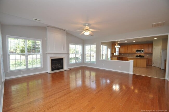 Building Photo - 309 Marble Glow Ct