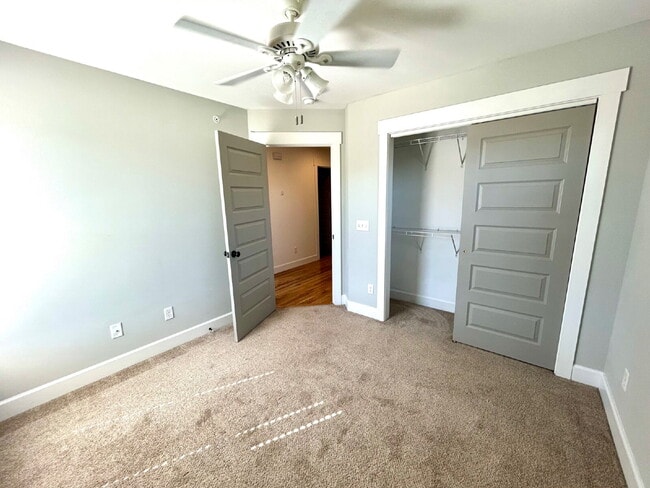Building Photo - Modern 3-Bedroom 3-Story Apartment with a ...
