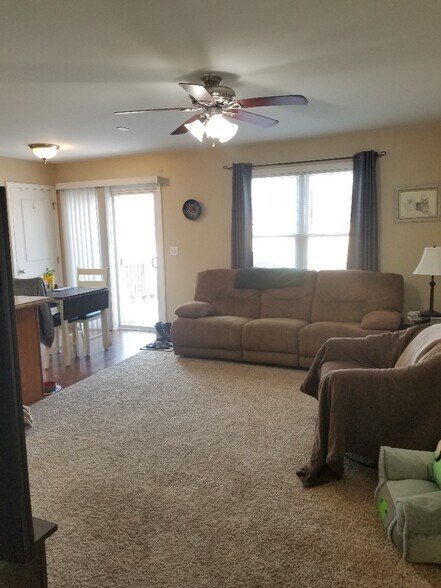 Building Photo - 1001 Ann Marie Dr