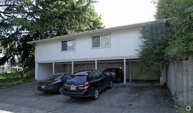 Building Photo - Courtyard Apartments