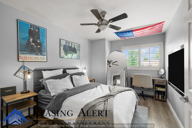 Building Photo - 27597 Artine Dr